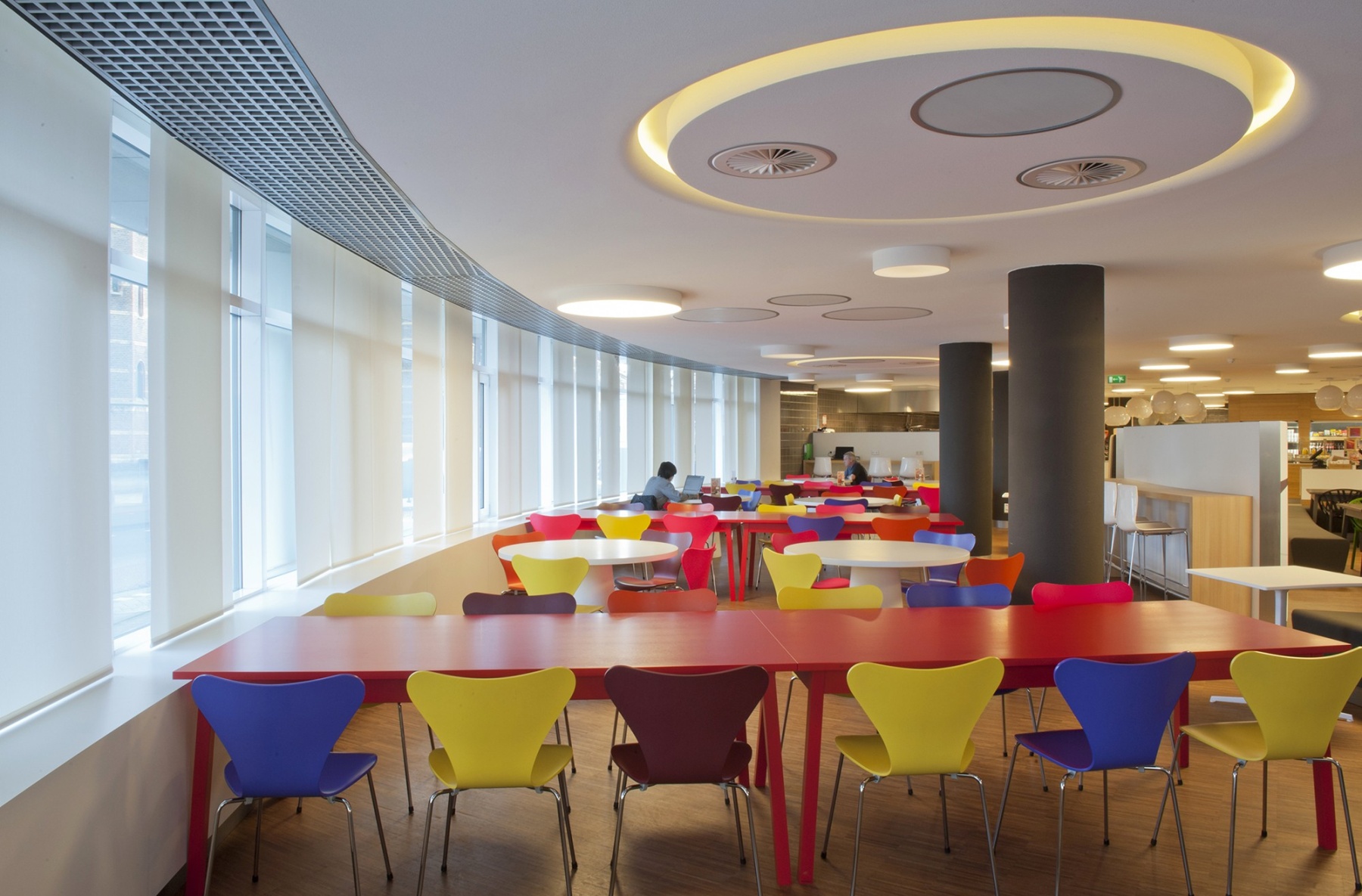 Inrichting hoofdkantoor De Lage Landen