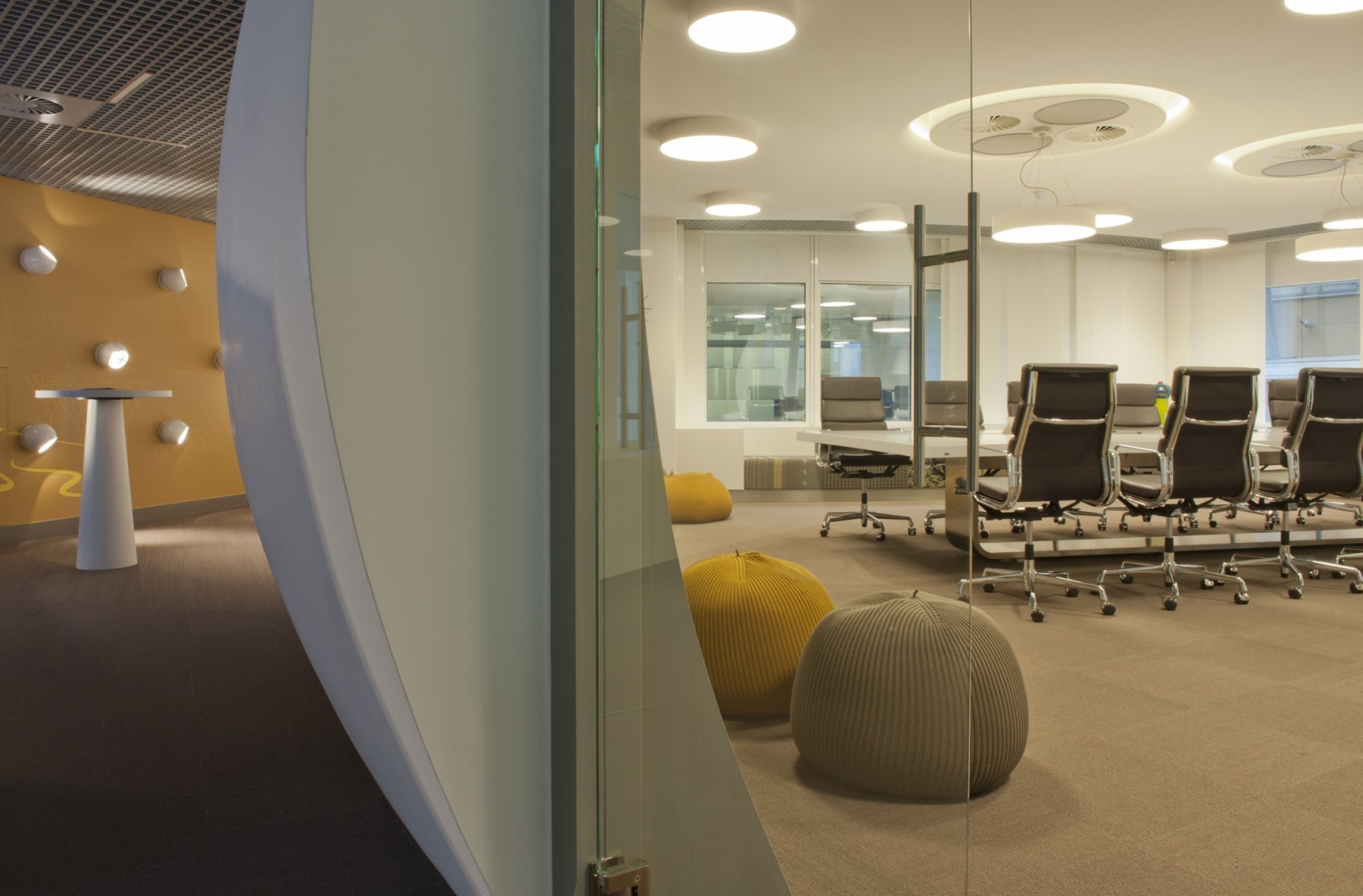 Inrichting hoofdkantoor De Lage Landen