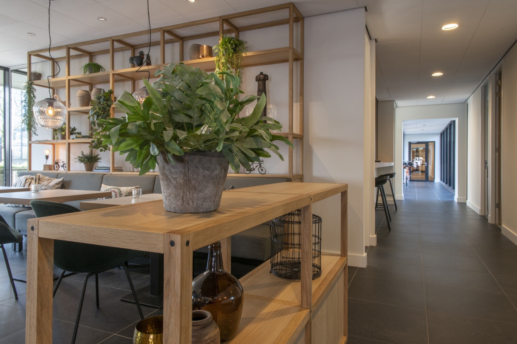 Inrichting kantoren Tauro