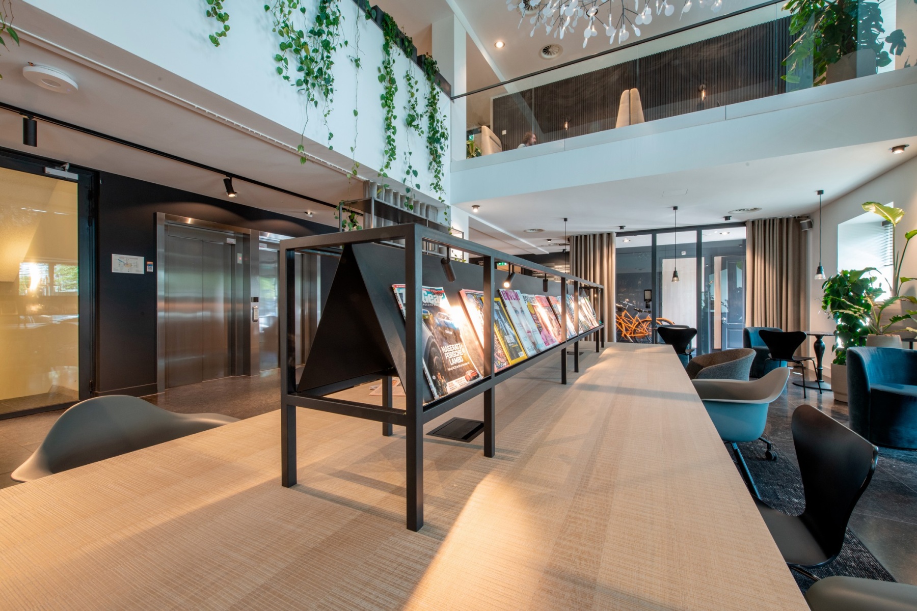 Inrichting kantoren Tauro