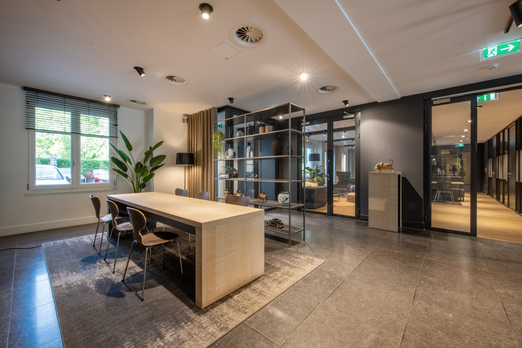 Inrichting kantoren Tauro